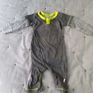 Burt's bee baby 💯% organic cotton 3-6 mo